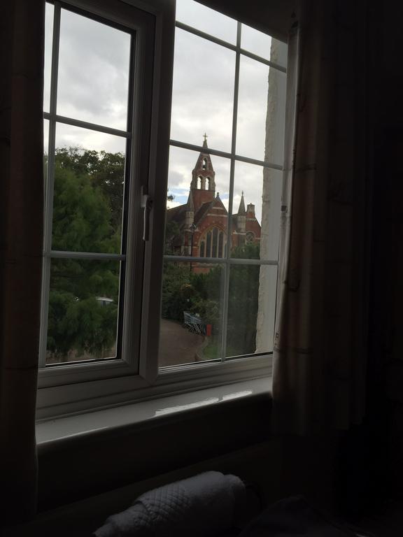 The Maples Bed & Breakfast Hythe  Eksteriør bilde