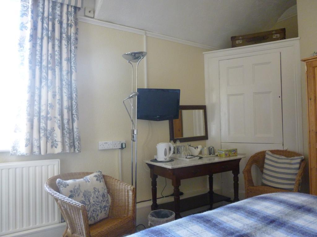 The Maples Bed & Breakfast Hythe  Eksteriør bilde