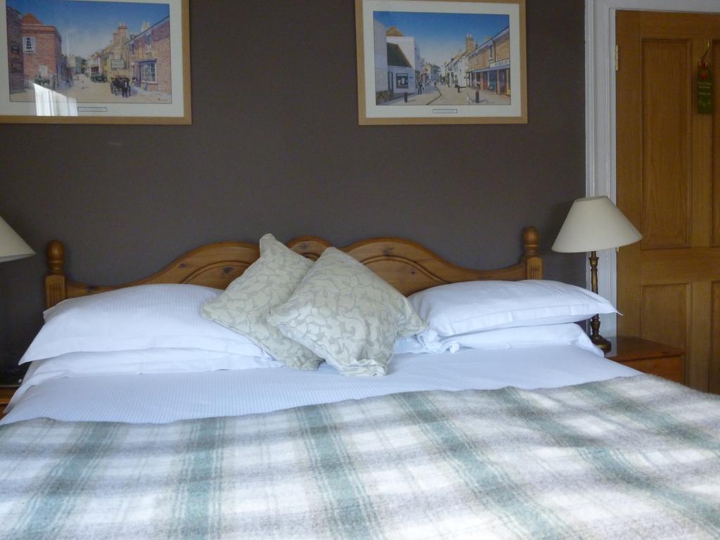 The Maples Bed & Breakfast Hythe  Rom bilde