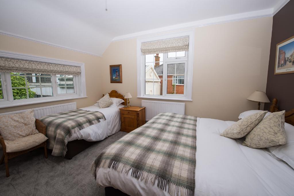The Maples Bed & Breakfast Hythe  Eksteriør bilde