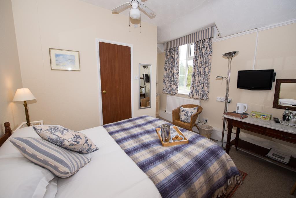 The Maples Bed & Breakfast Hythe  Eksteriør bilde