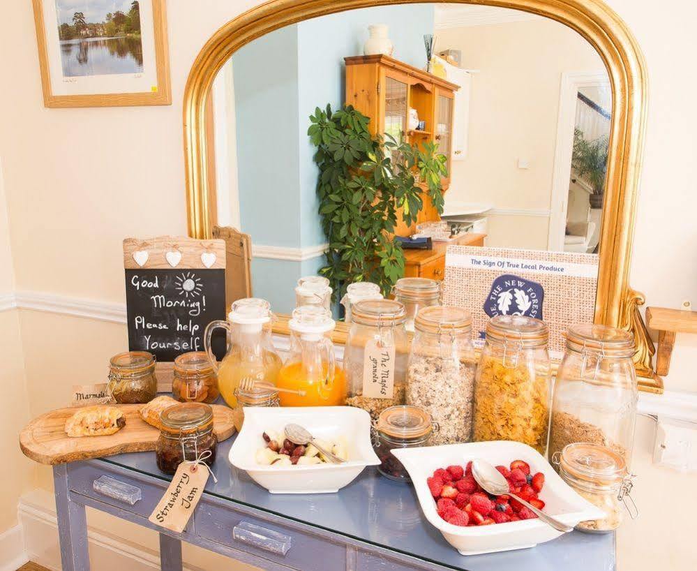 The Maples Bed & Breakfast Hythe  Eksteriør bilde