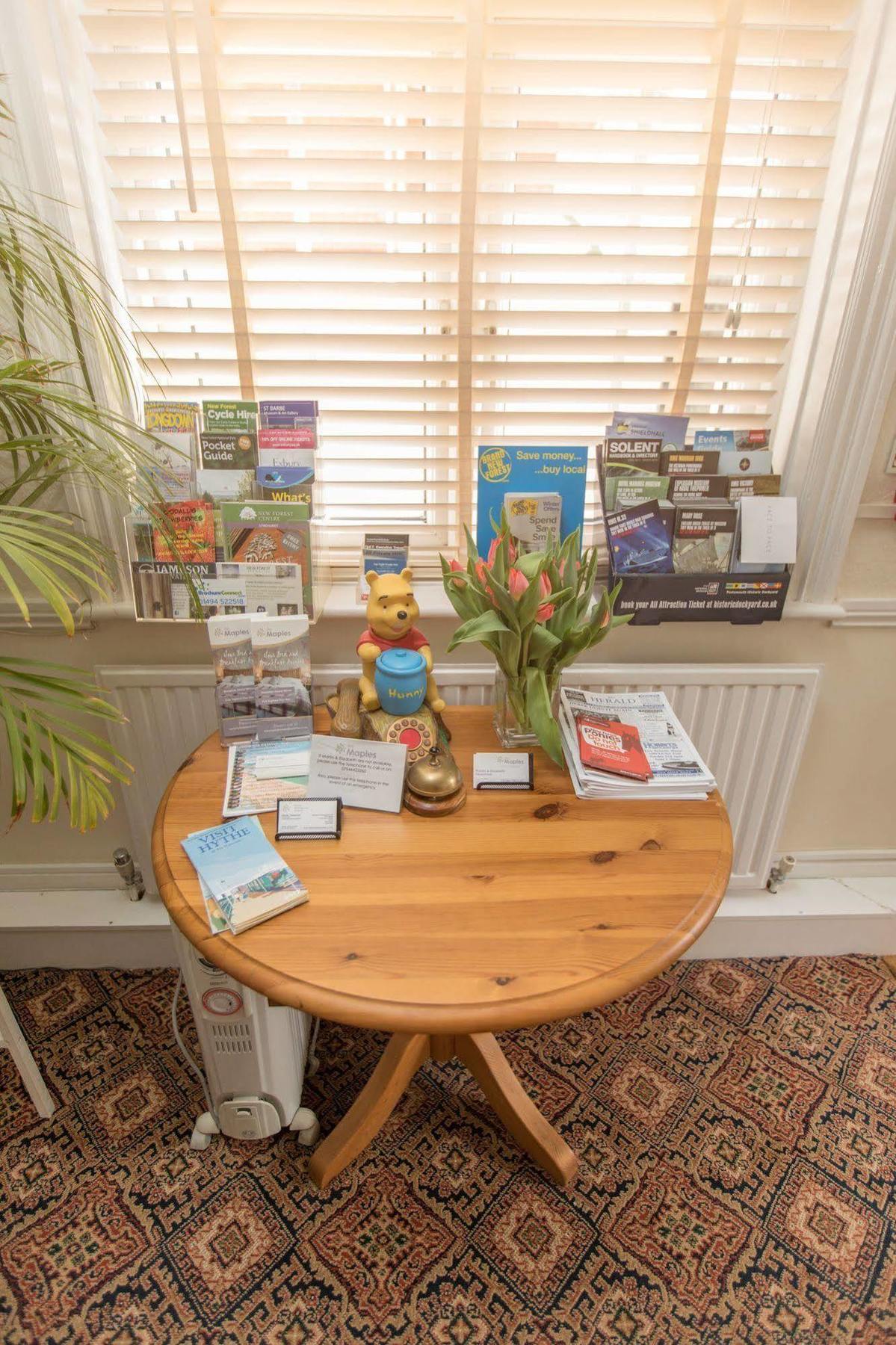 The Maples Bed & Breakfast Hythe  Eksteriør bilde